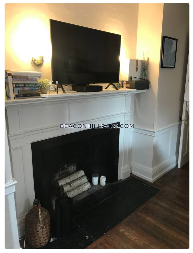 Apartment for rent at 58 Anderson St #4, Boston, MA 02114