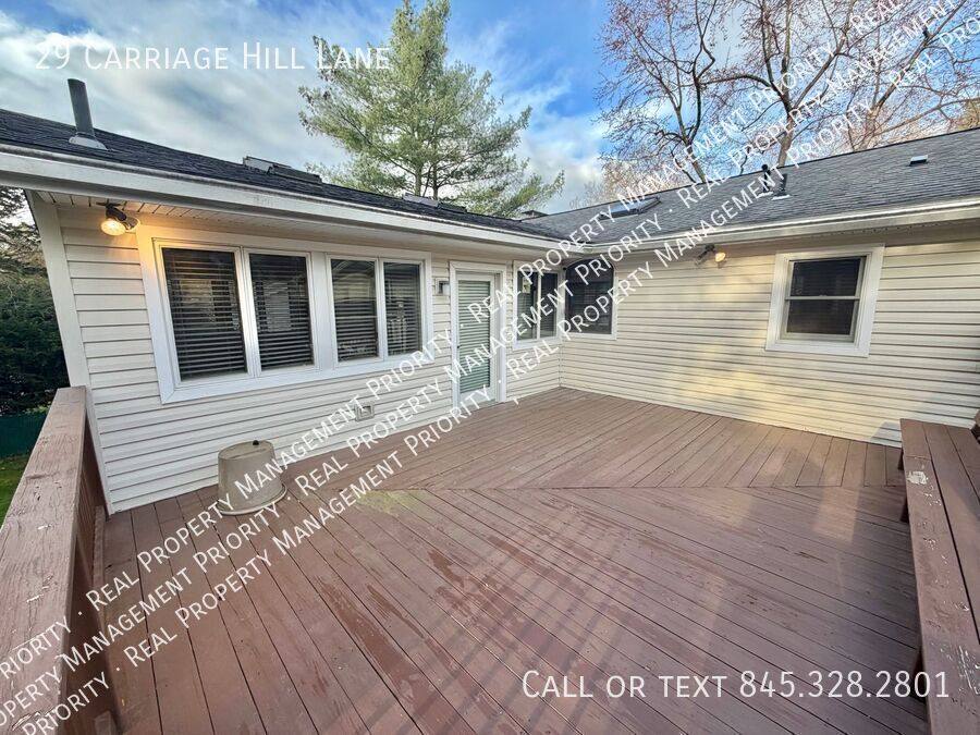 House for rent at 29 Carriage Hill Lane, Poughkeepsie, NY 12603