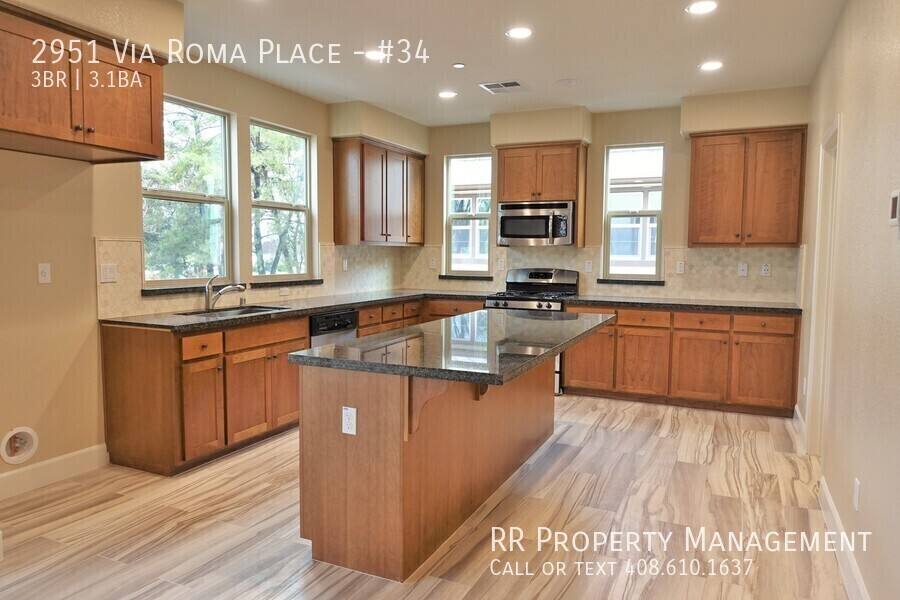 Townhouse for rent at 2951 Via Roma Place #34, Santa Clara, CA 95051