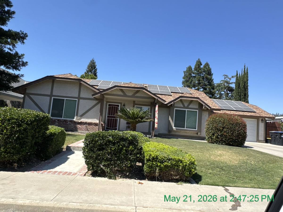 House for rent at 1110 E Rose Court, Visalia, CA 93292