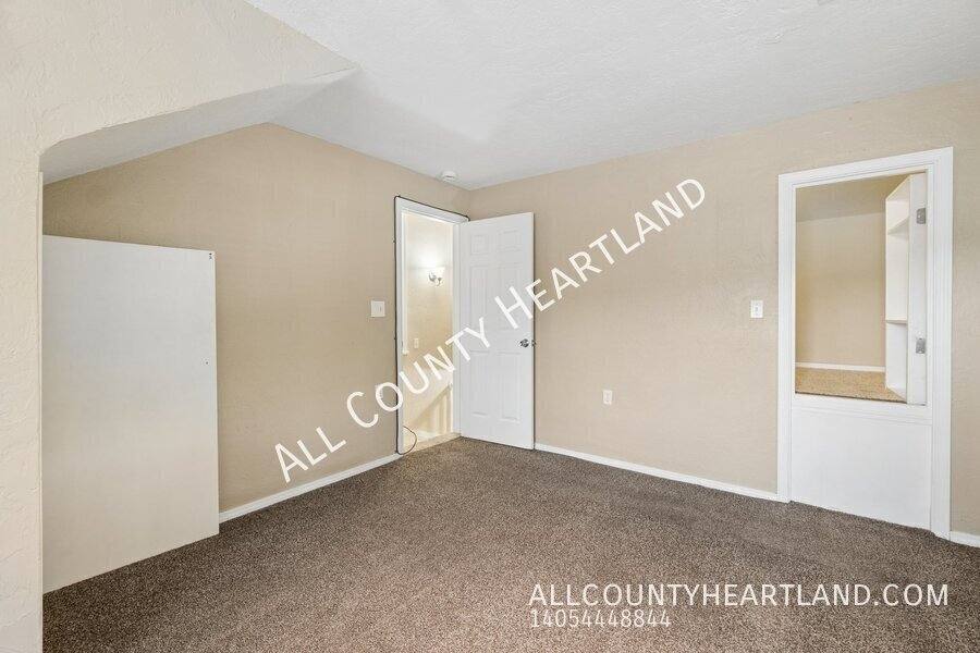 House for rent at 2109 NW 31st St, Oklahoma City, OK 73112