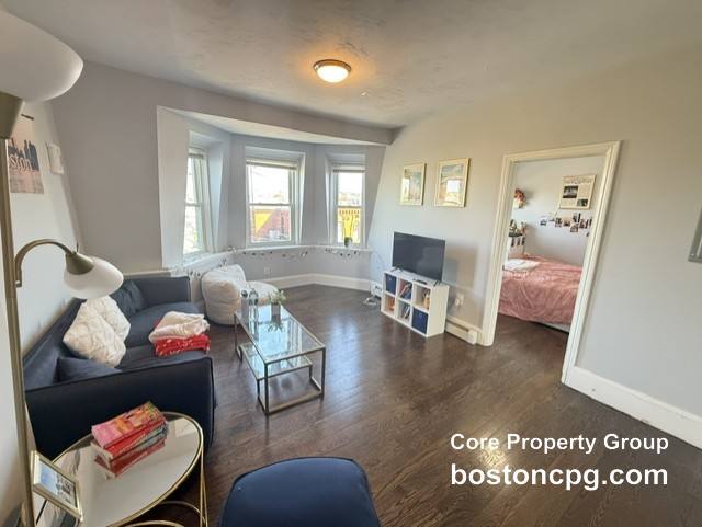 Apartment for rent at 10 Cross St E #3, Somerville, MA 02145