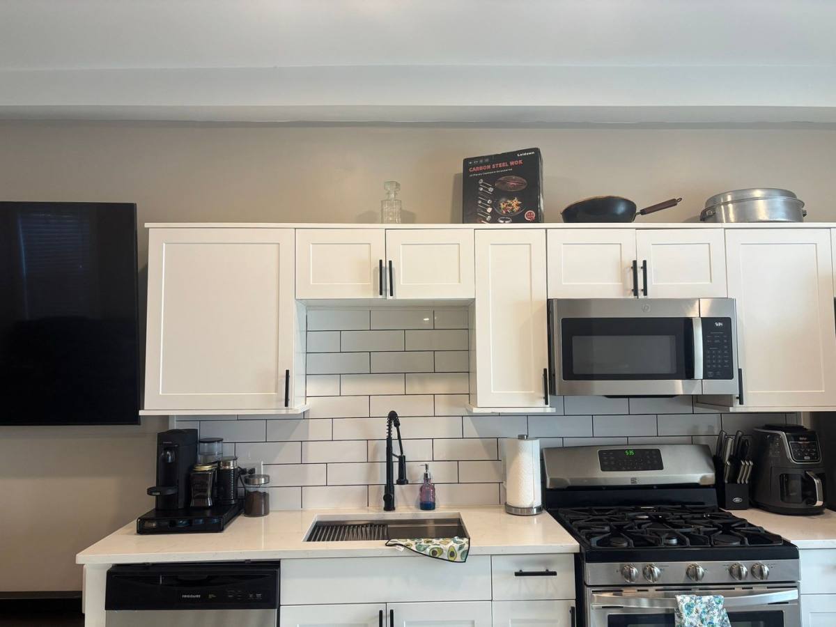 Apartment for rent at 589 Haverhill St, Lawrence, MA 01841