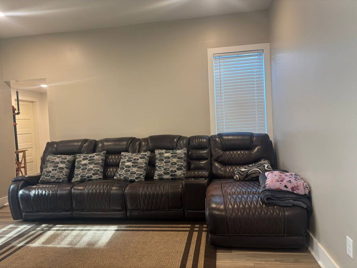 Apartment for rent at 589 Haverhill St, Lawrence, MA 01841