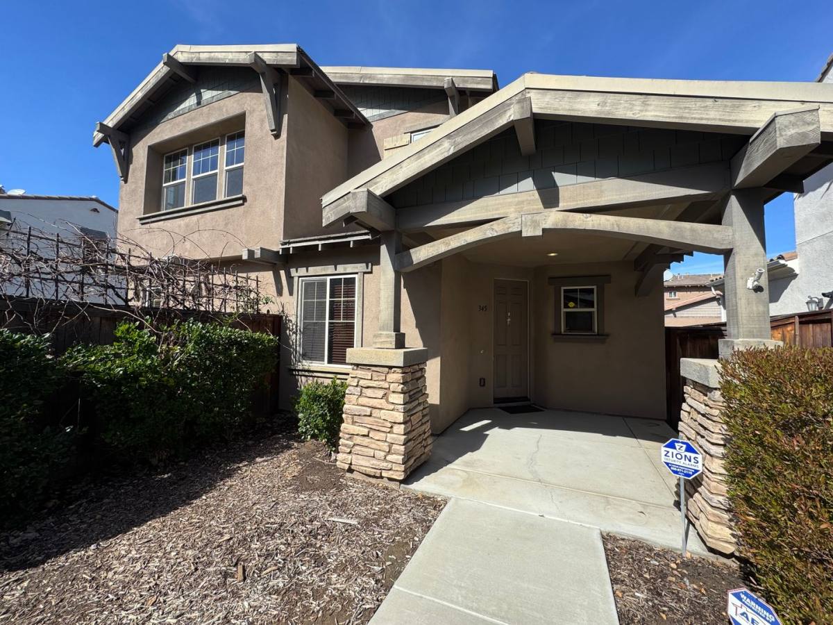 House for rent at 345 Dahlia Way, El Cajon, CA 92020