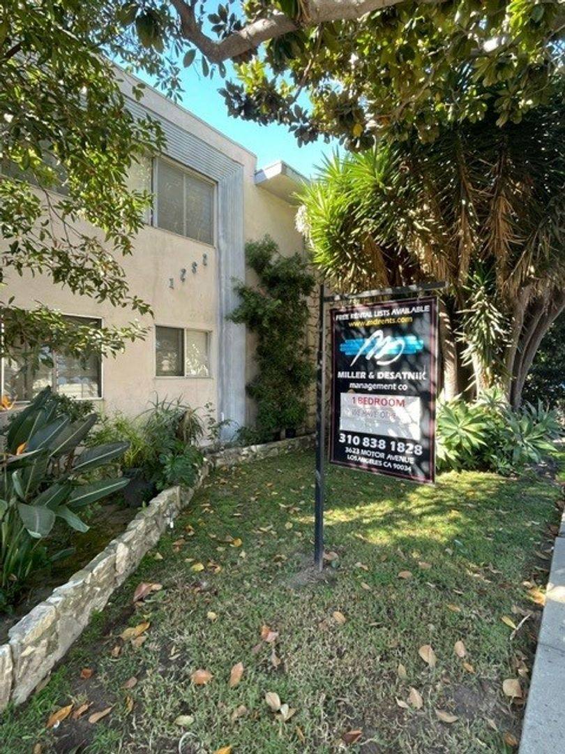 Apartment for rent at 1232 Euclid St, Santa Monica, CA 90404