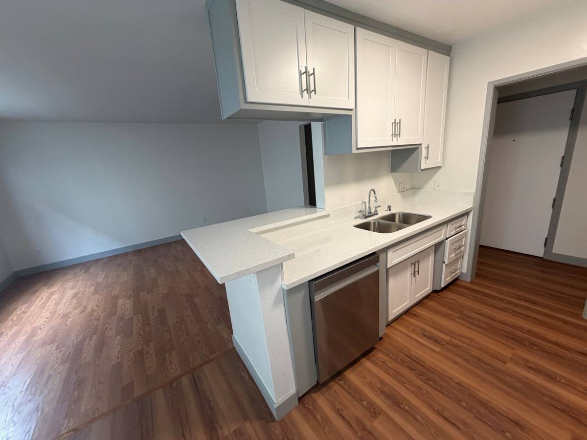 Apartment for rent at 7769 Saint Bernard St, Playa Del Rey, CA 90293