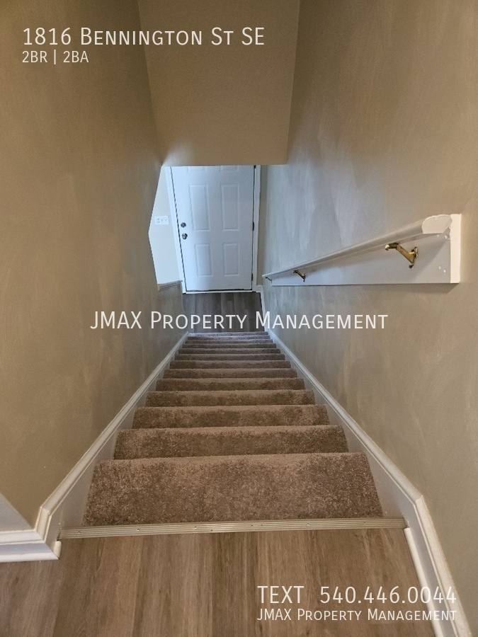 Apartment for rent at 1816 Bennington St SE, Roanoke, VA 24014
