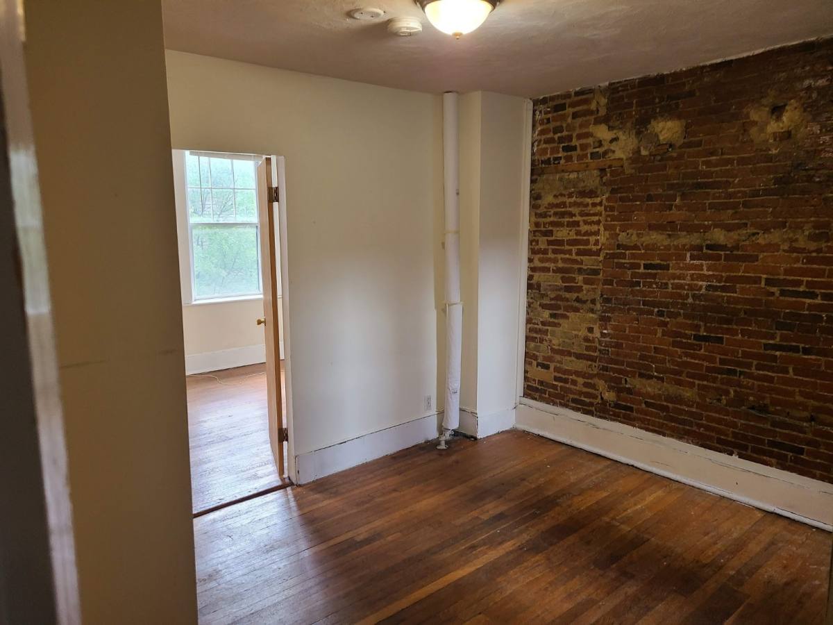 Apartment for rent at 7 Myrtle St #5, Boston, MA 02114