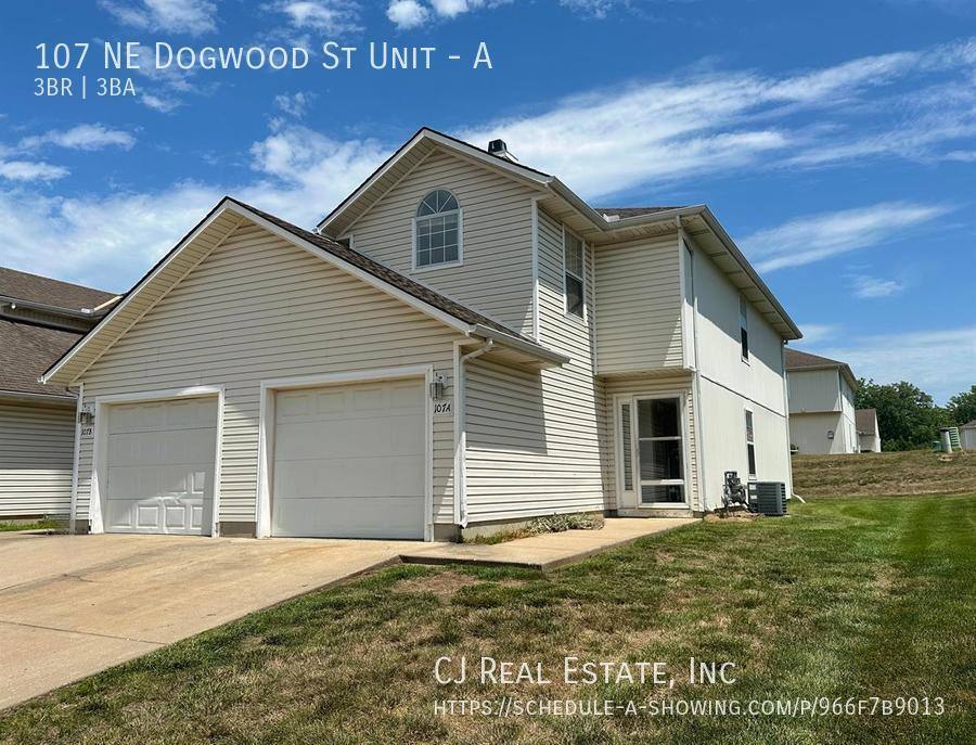 Townhouse for rent at 107 NE Dogwood St #A, Oak Grove, MO 64075