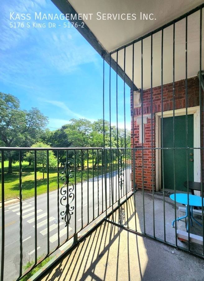 Apartment for rent at 5176 S King Dr #2, Chicago, IL 60615