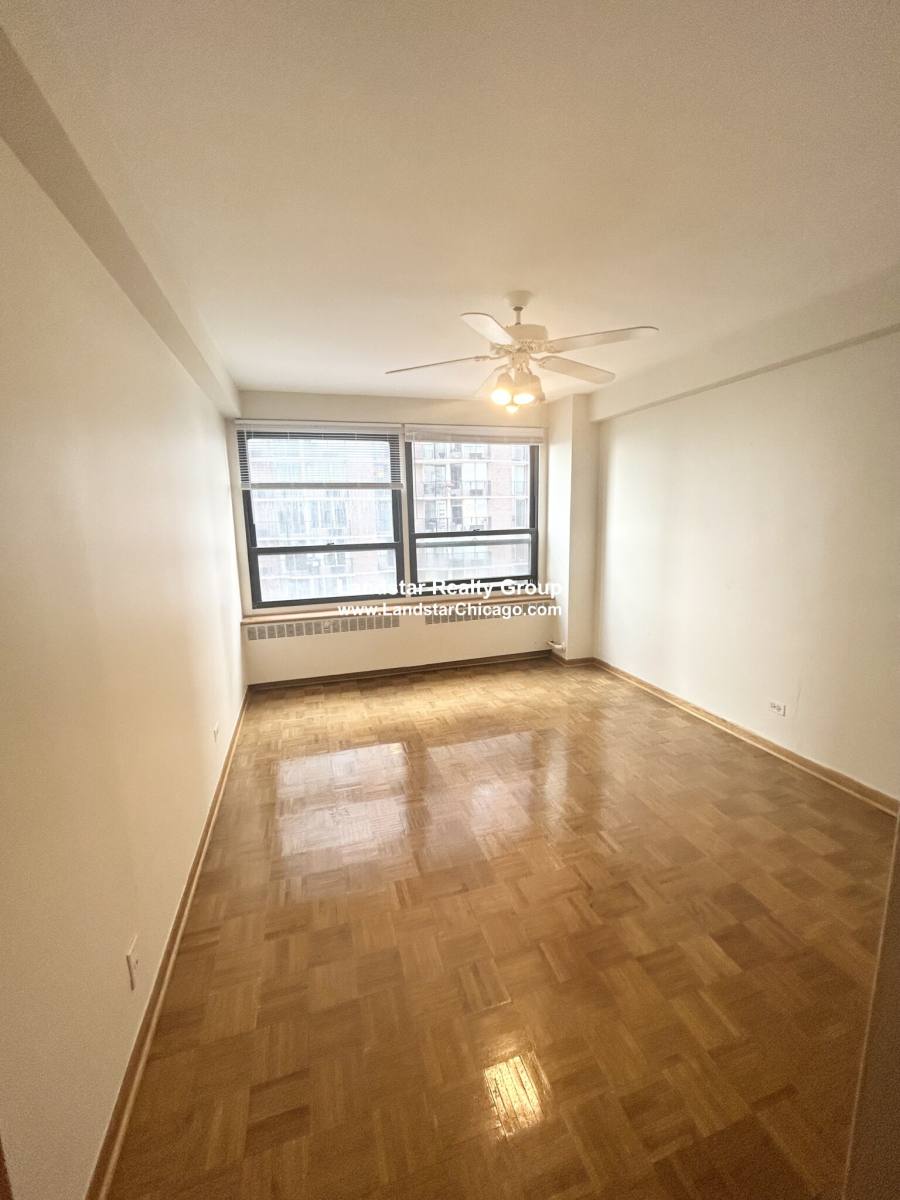 Apartment for rent at 4180 N Marine Dr #1003, Chicago, IL 60613
