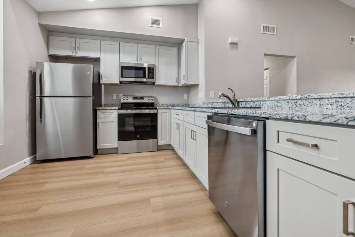 Apartment for rent at 1350 Rio De Janeiro Ave, Punta Gorda, FL 33983
