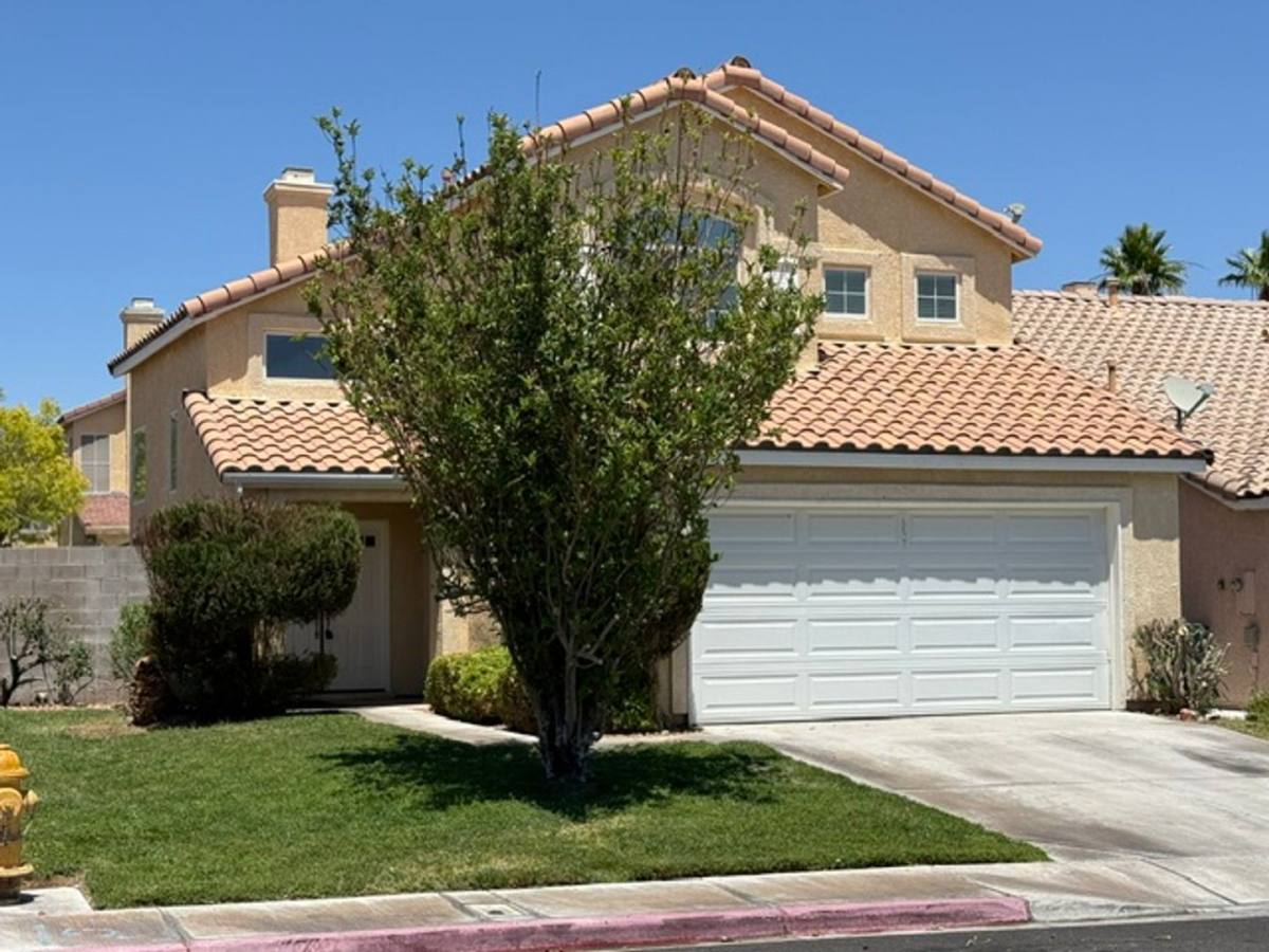 House for rent at 1528 Splinter Rock Way, North Las Vegas, NV 89031