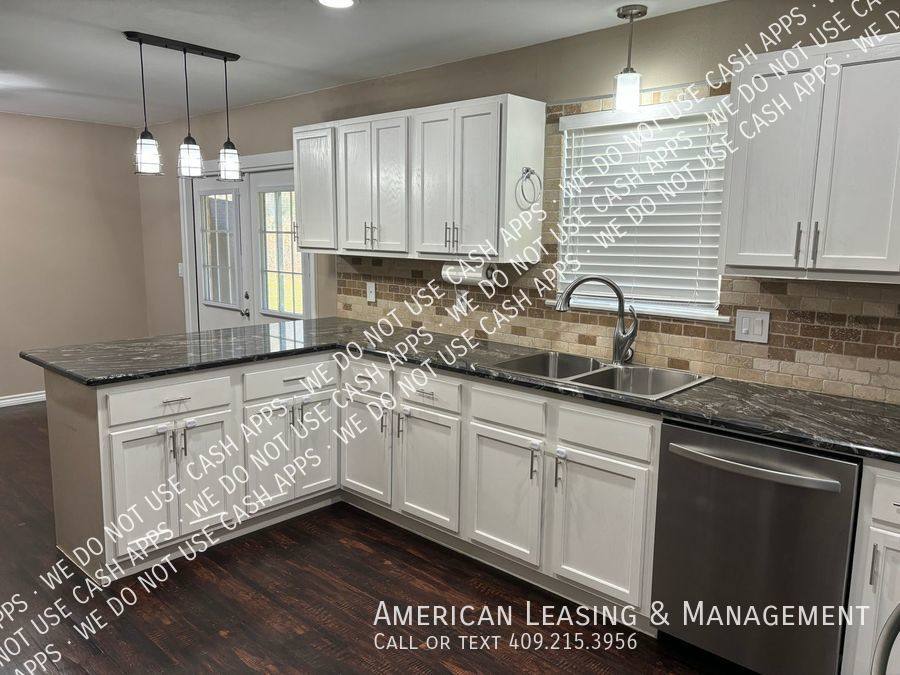 House for rent at 225 Ridgewood St, Lufkin, TX 75904