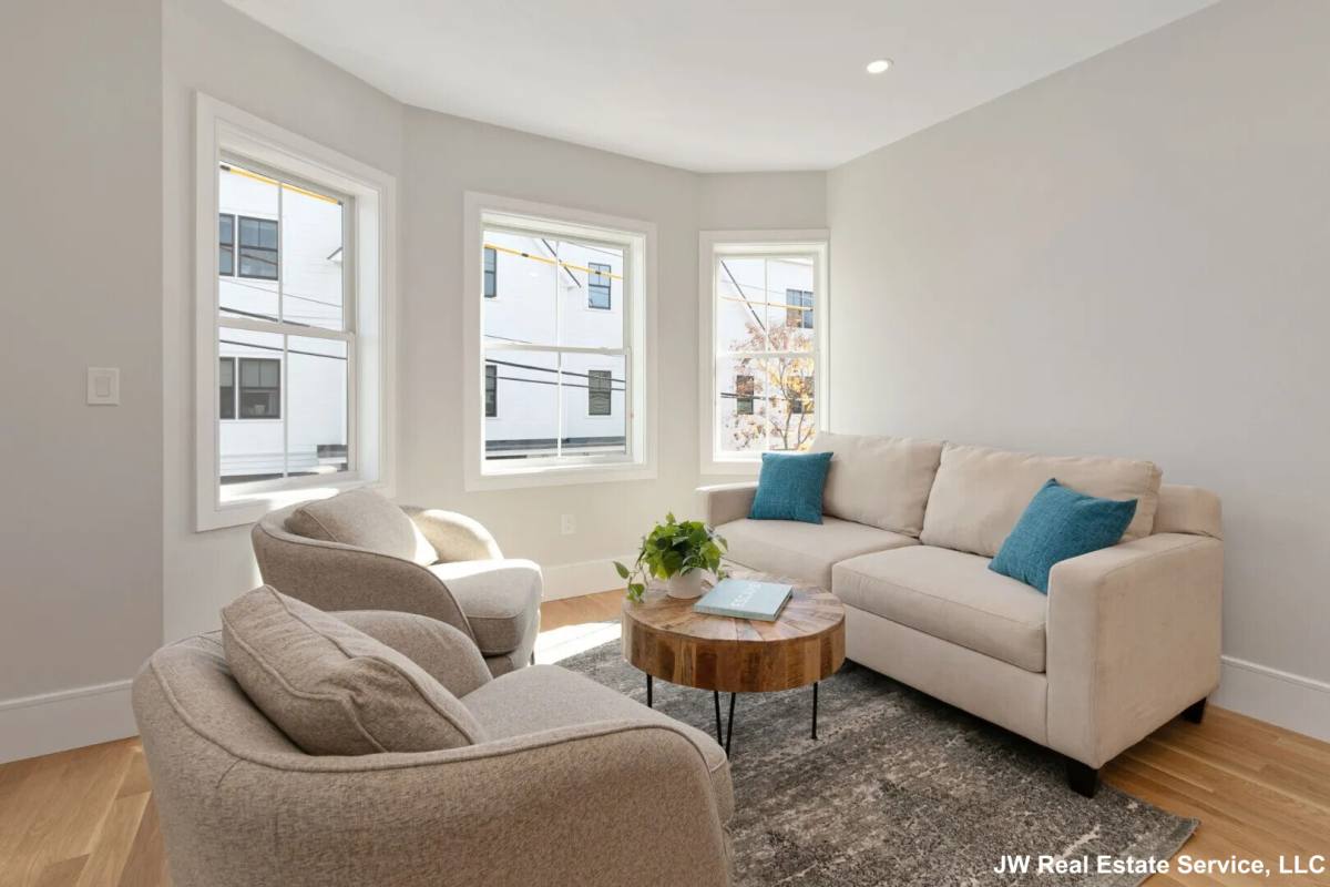 Apartment for rent at 23 Berkshire St #2, Cambridge, MA 02141