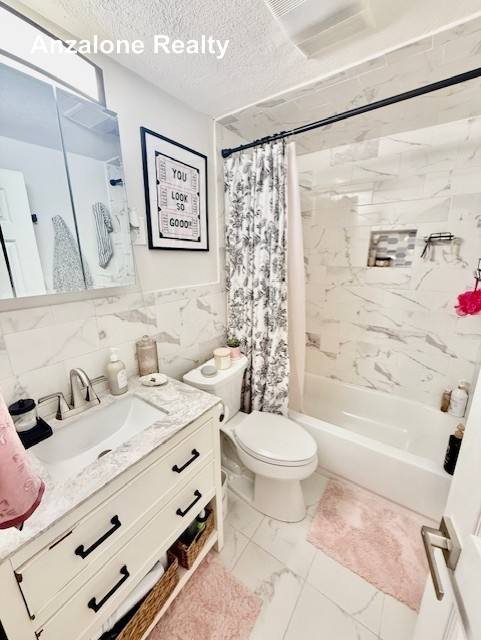 Apartment for rent at 109 Fulton #2, Boston, MA 02109