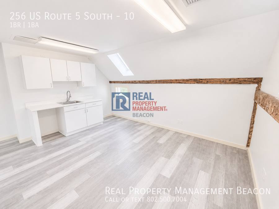 Apartment for rent at 256 US-Route 5 S #10, Norwich, VT 05055