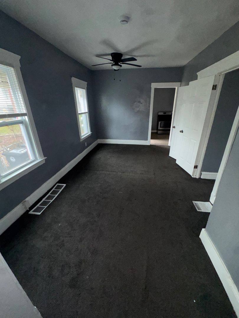 Apartment for rent at 3668 W 48th St, Cleveland, OH 44102
