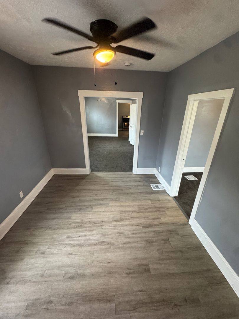 Apartment for rent at 3668 W 48th St, Cleveland, OH 44102