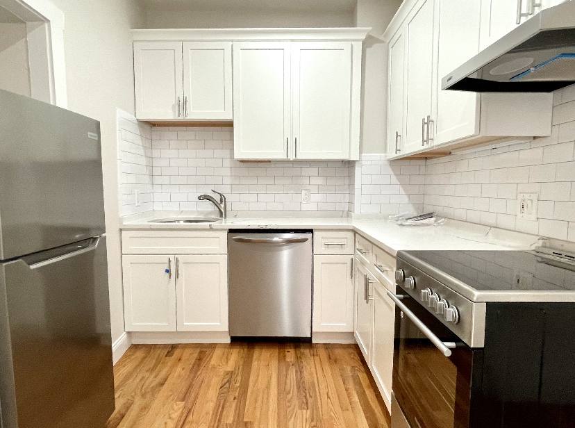 Apartment for rent at 13 Anderson St #2, Boston, MA 02114