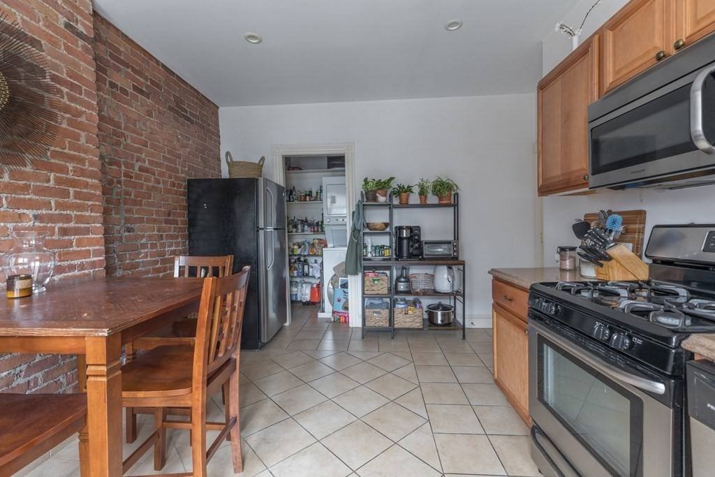 Apartment for rent at 65 Berkeley St #2, Boston, MA 02116