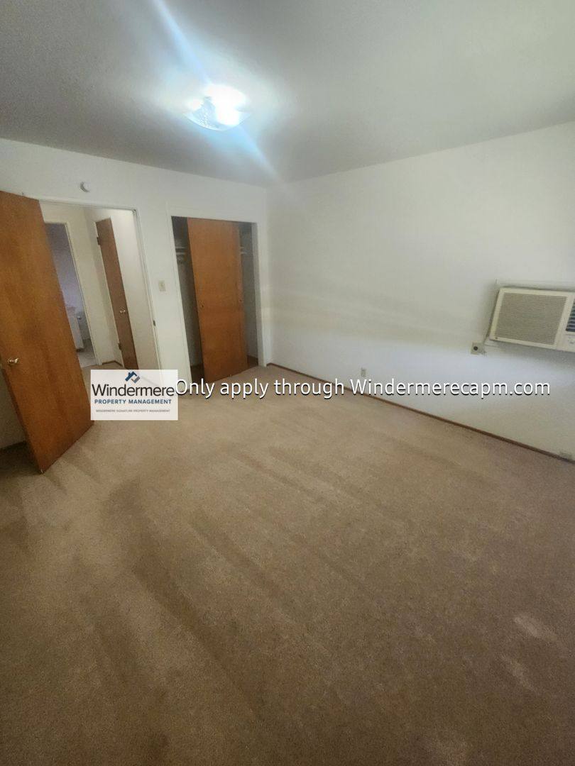 Apartment for rent at 4421 Del Rio Rd, Sacramento, CA 95822