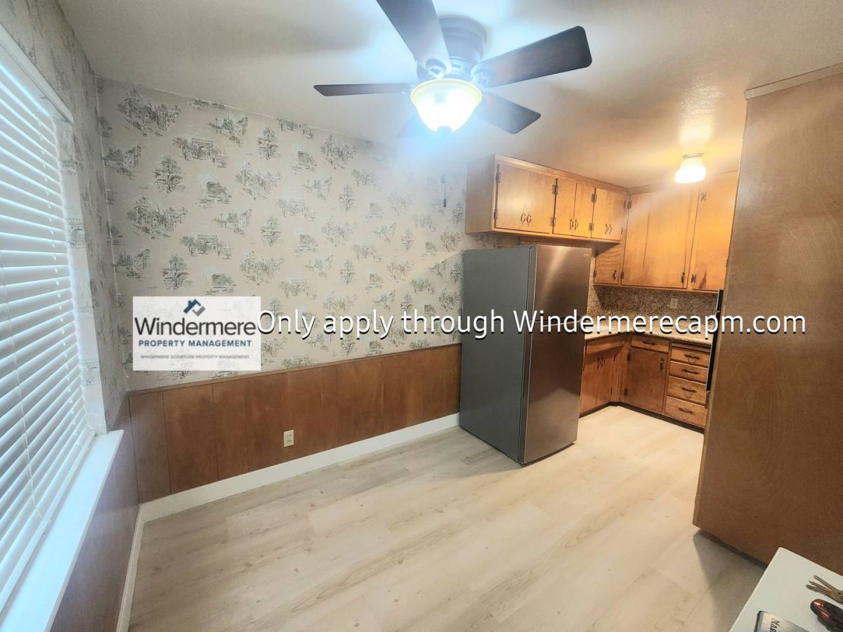 Apartment for rent at 4421 Del Rio Rd, Sacramento, CA 95822