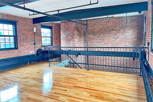 Apartment for rent at 45 High St #6, North Andover, MA 01845