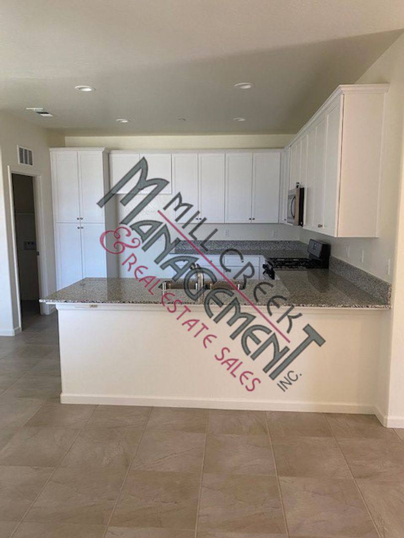 House for rent at 3909 W Nellis Ave, Visalia, CA 93277