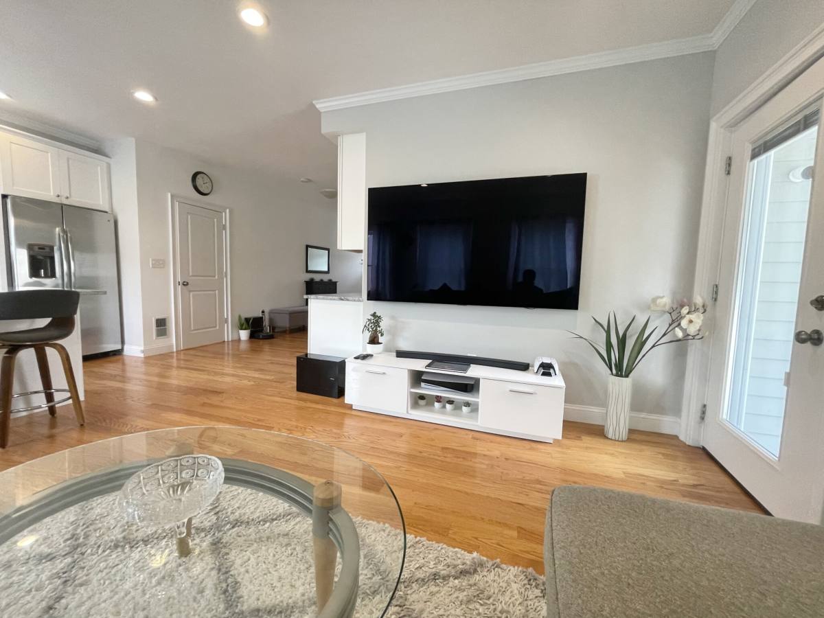 Apartment for rent at 58 Starbird Ave #1, Roslindale, MA 02131