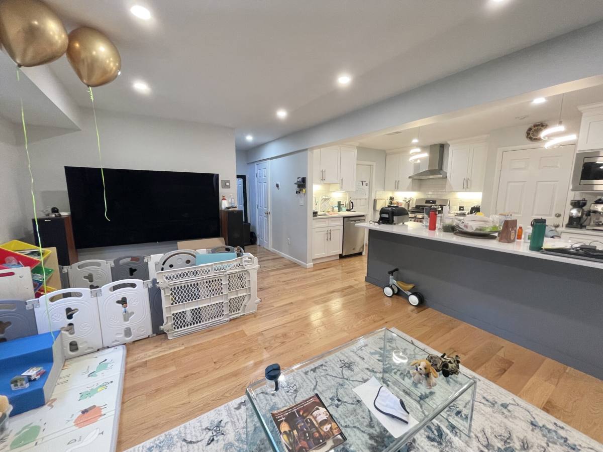 Townhouse for rent at 15 Marion St E, Roslindale, MA 02131