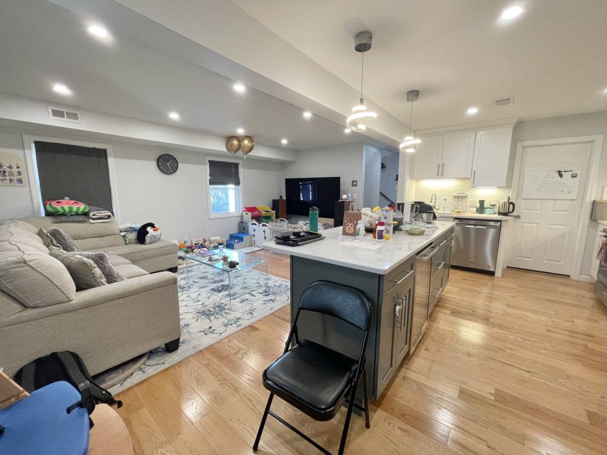 Townhouse for rent at 15 Marion St E, Roslindale, MA 02131