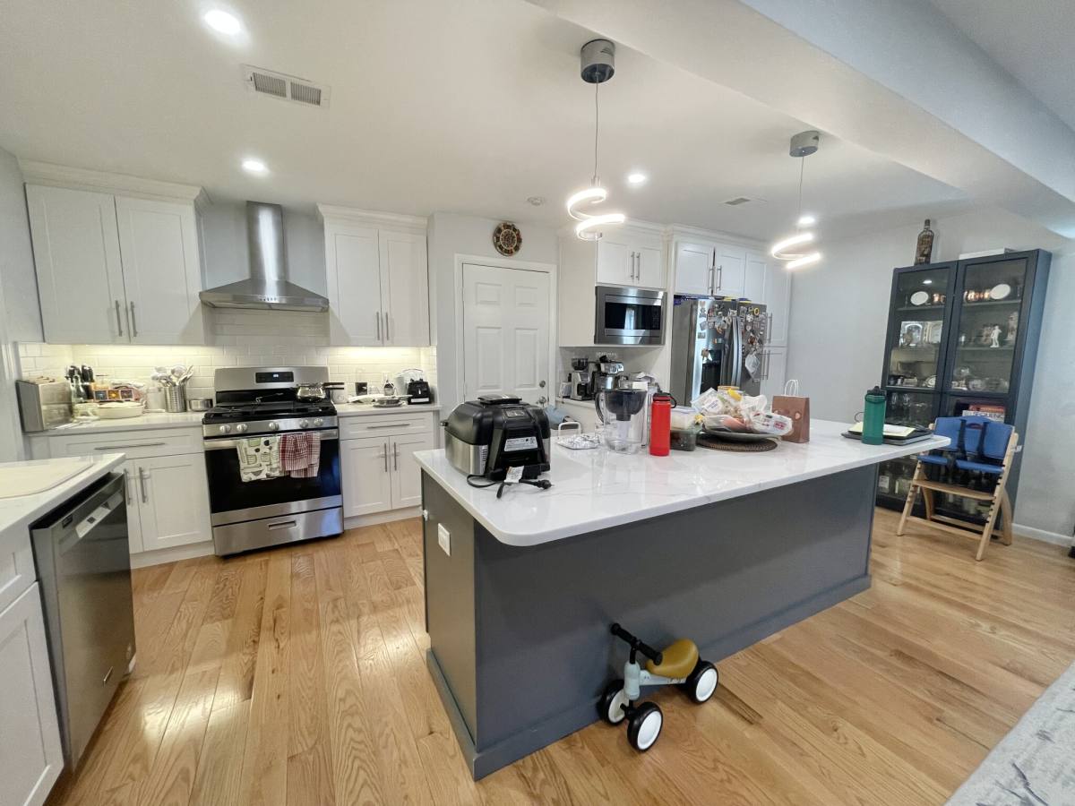 Townhouse for rent at 15 Marion St E, Roslindale, MA 02131