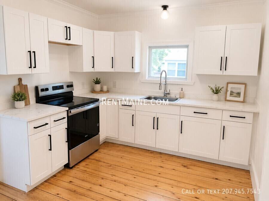 Apartment for rent at 91 State St #2, Brewer, ME 04412