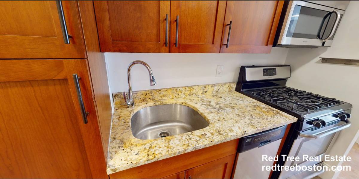 Apartment for rent at 27 Garden St #10, Boston, MA 02114