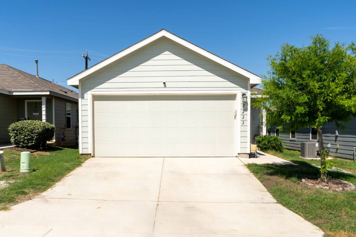 House for rent at 7222 Silos Ridge, San Antonio, TX 78252
