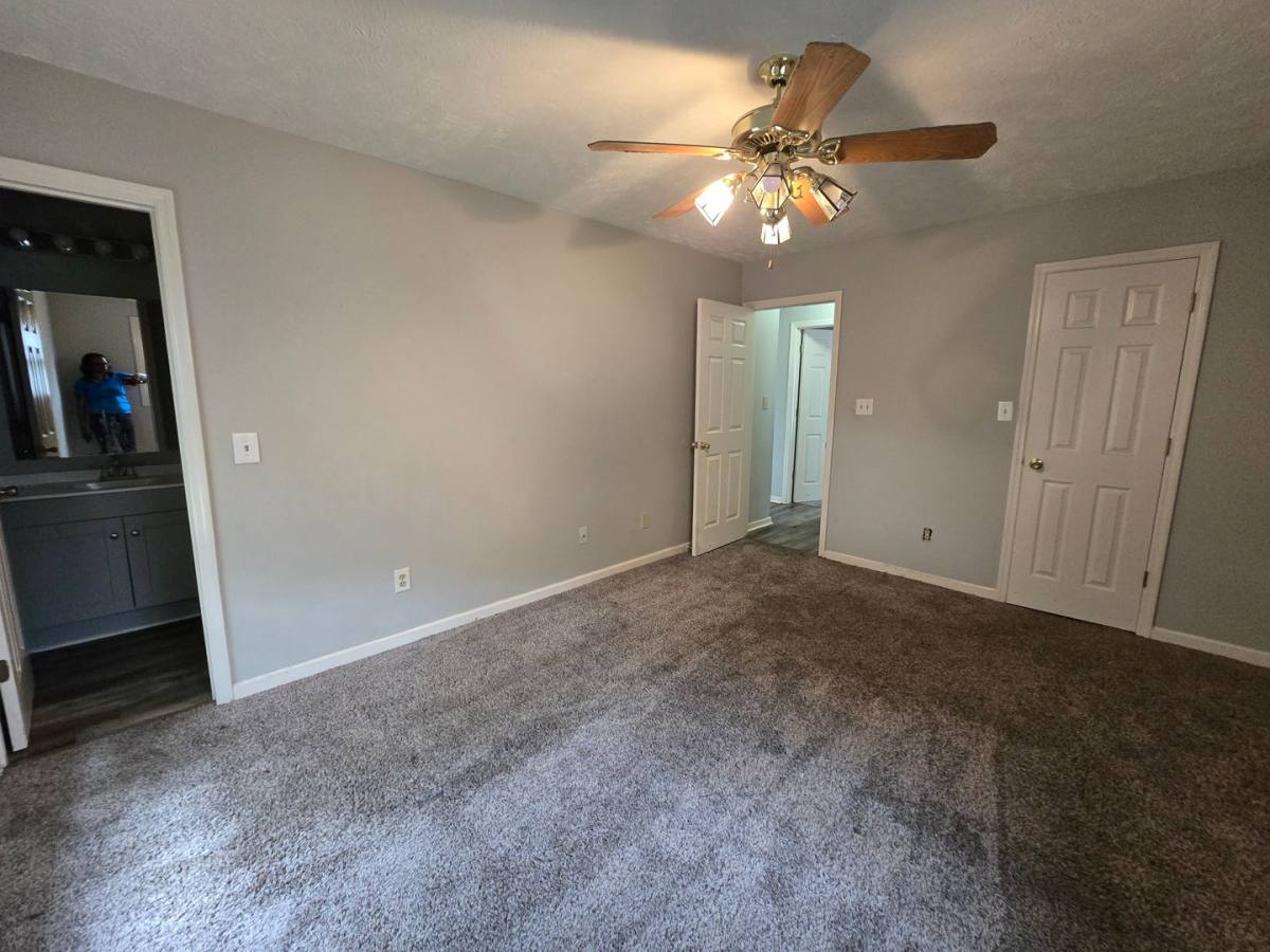 House for rent at 6520 Applewhite Rd, Fayetteville, NC 28304
