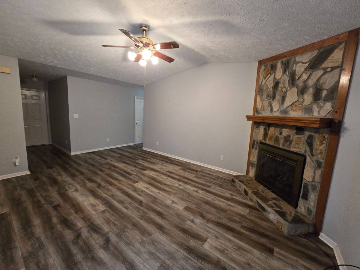 House for rent at 6520 Applewhite Rd, Fayetteville, NC 28304