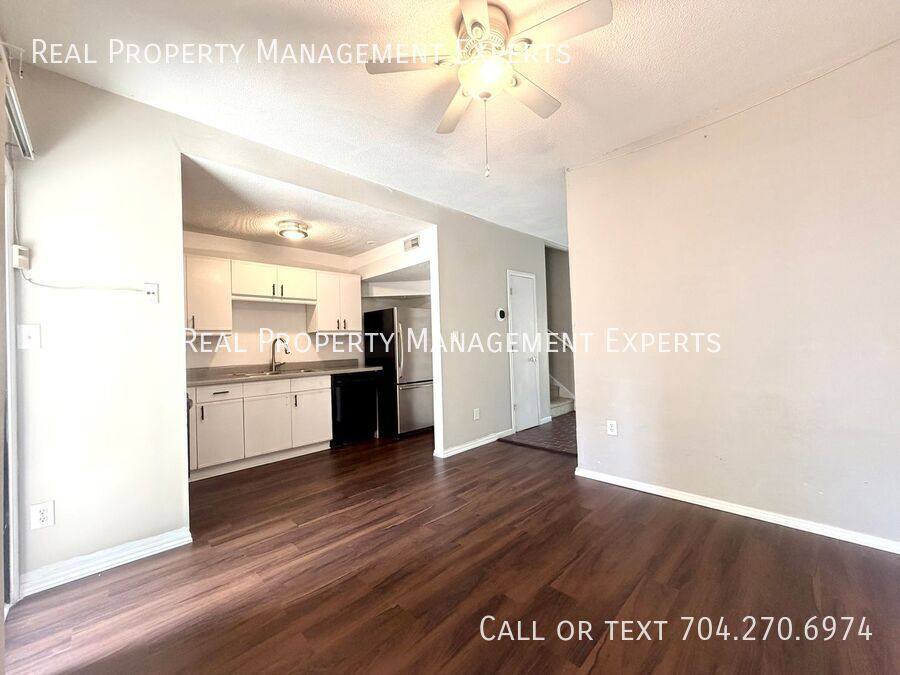 Condo for rent at 414 W 8th St, Charlotte, NC 28202
