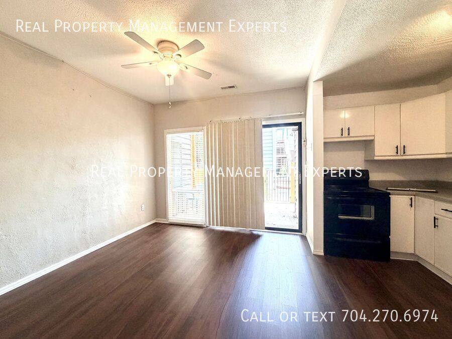 Condo for rent at 414 W 8th St, Charlotte, NC 28202