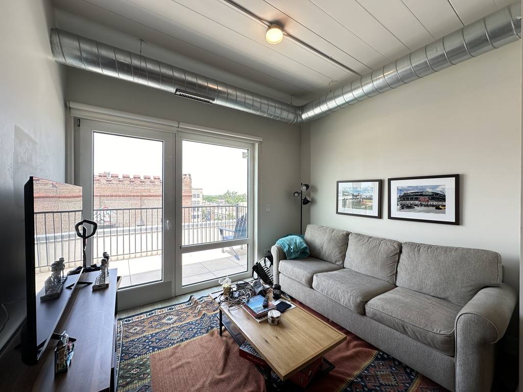Apartment for rent at 939 Belmont #P306, Chicago, IL 60657