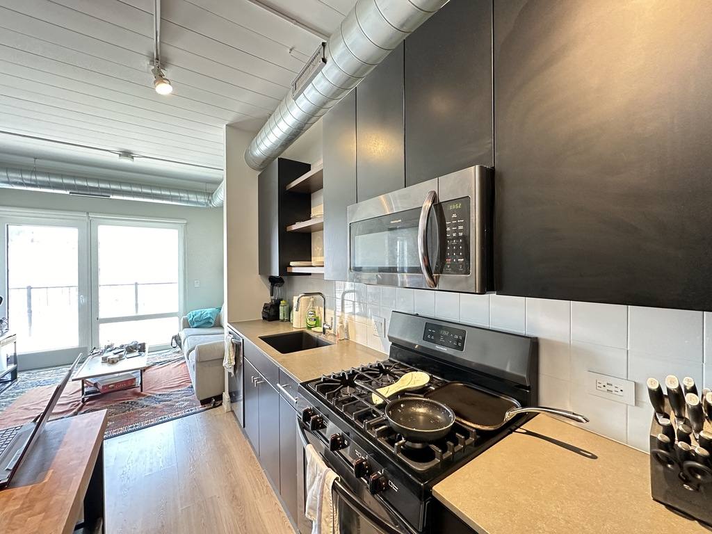 Apartment for rent at 939 Belmont #P306, Chicago, IL 60657