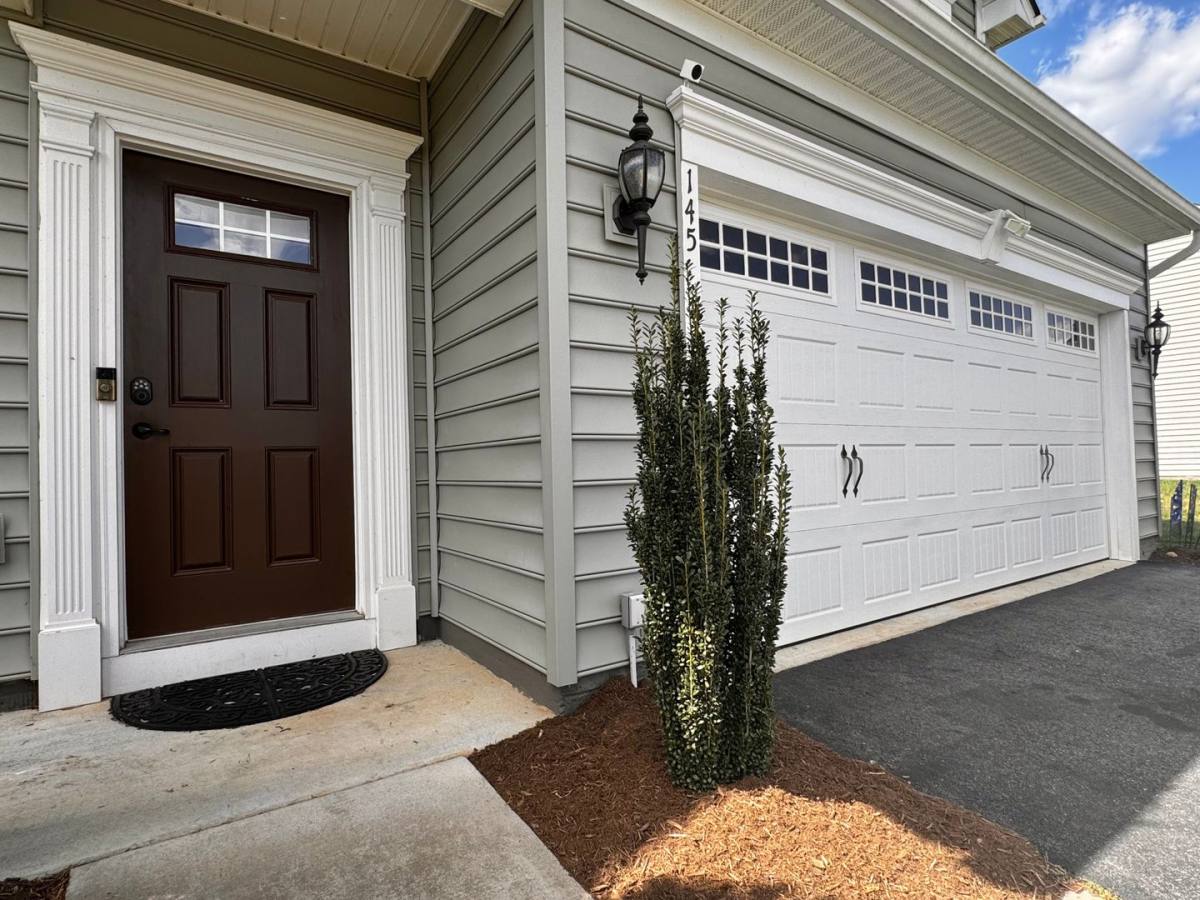 House for rent at 145 Holly Hill Dr, Barboursville, VA 22923