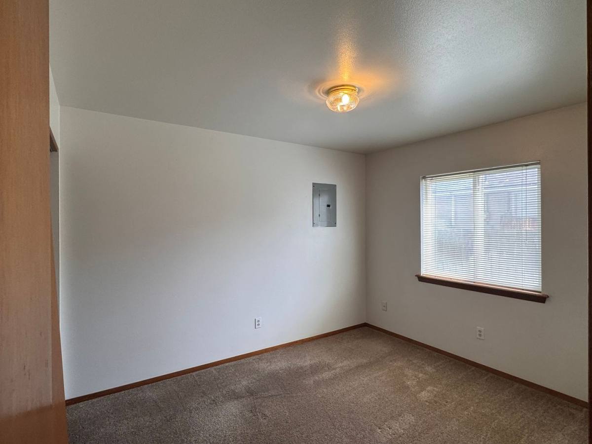 Apartment for rent at 409 S 50th Ave, Yakima, WA 98908