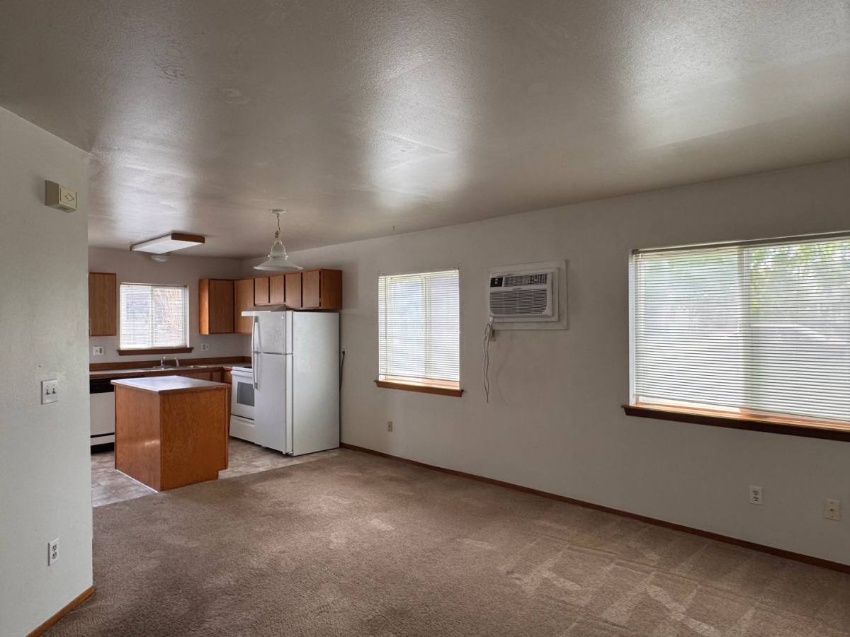 Apartment for rent at 409 S 50th Ave, Yakima, WA 98908
