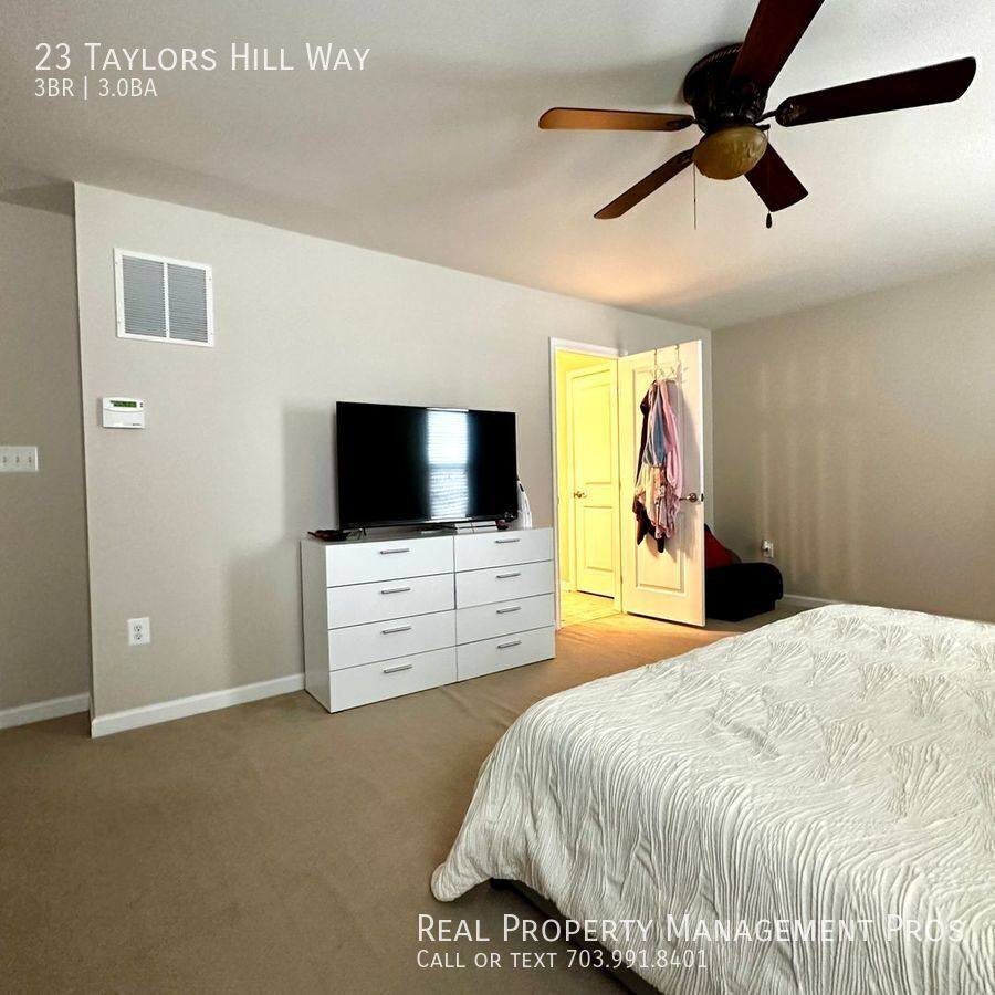 House for rent at 23 Taylors Hill Way, Fredericksburg, VA 22405