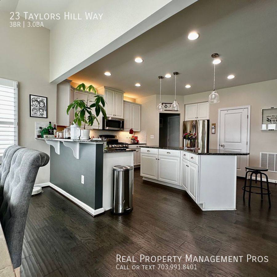 House for rent at 23 Taylors Hill Way, Fredericksburg, VA 22405