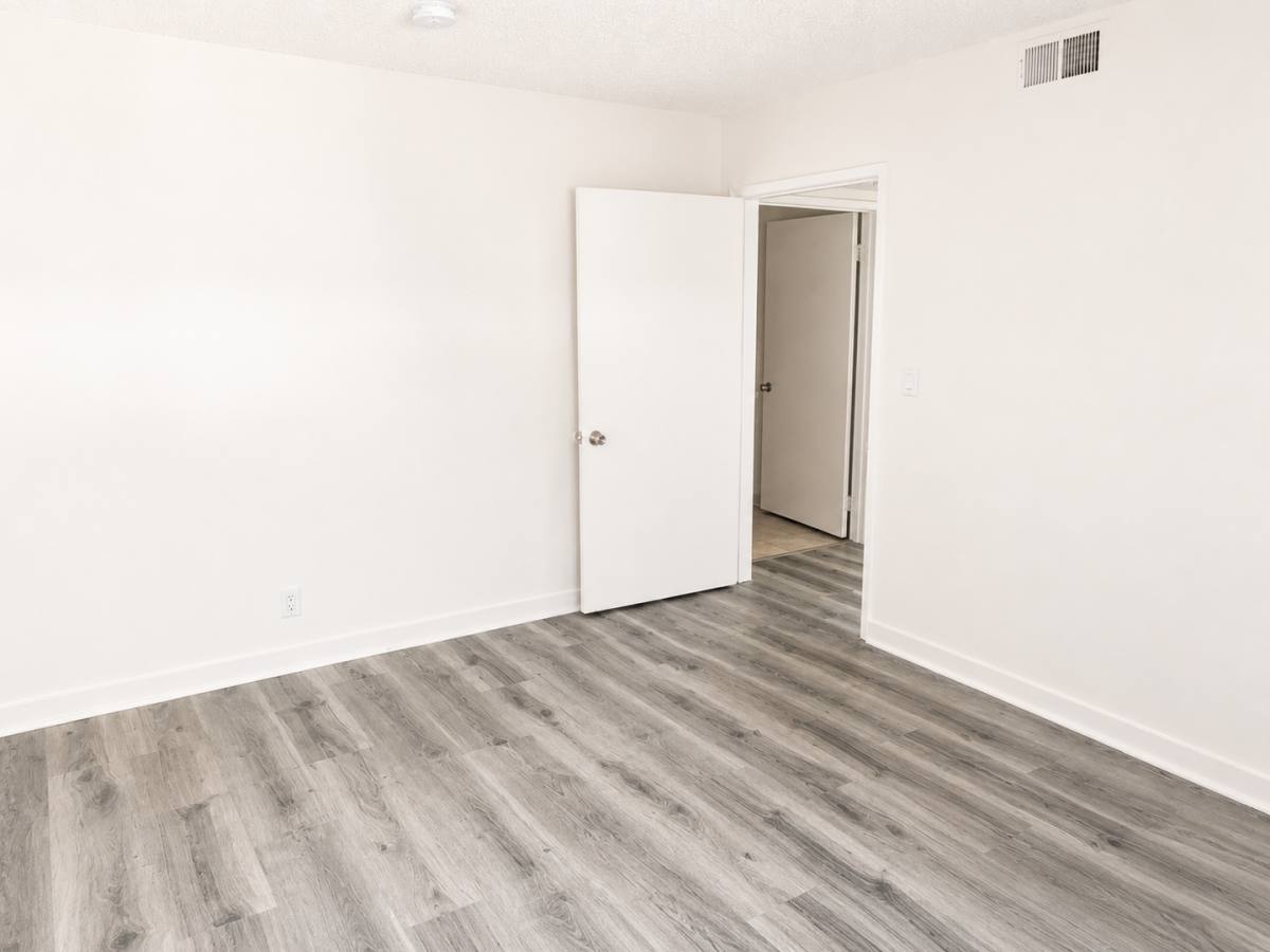 Apartment for rent at 15020 Burbank Blvd, Van Nuys, CA 91411