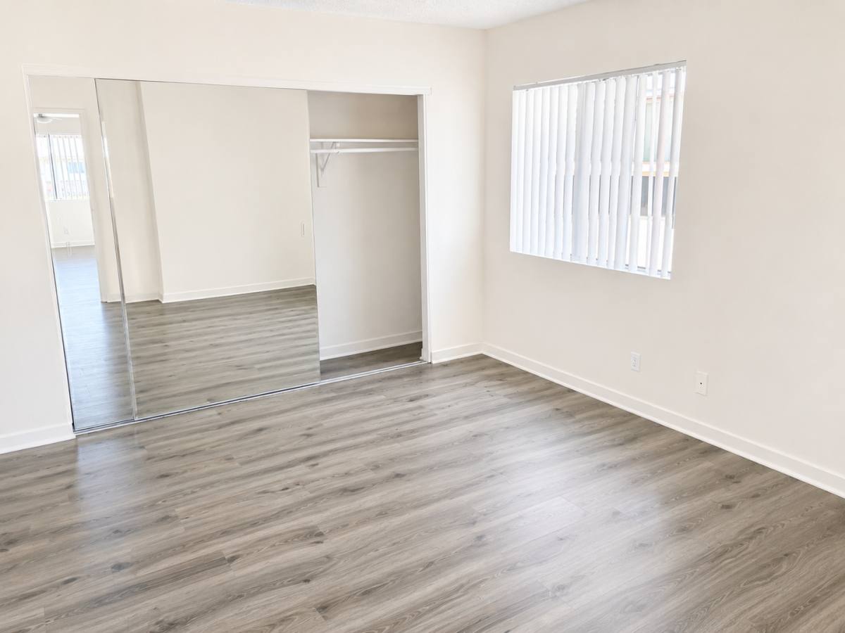 Apartment for rent at 15020 Burbank Blvd, Van Nuys, CA 91411
